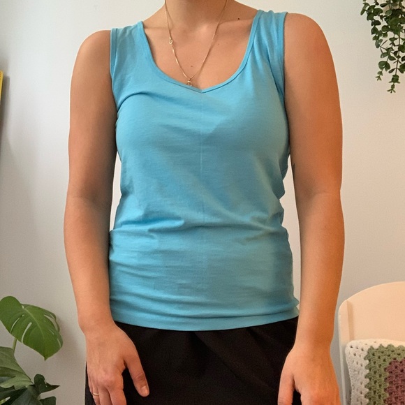 Blue Y2K butterfly tank - Picture 2 of 3